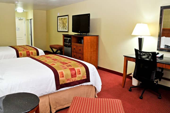 Room 15 of 32